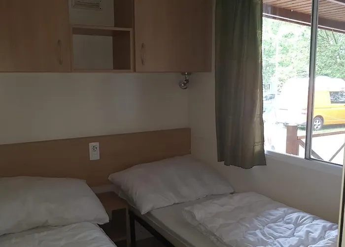 Sunvillage Camp- Mobilházak Alsóörsön Parque de Campismo