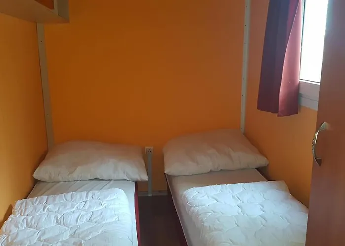 Sunvillage Camp- Mobilházak Alsóörsön Alsóörs