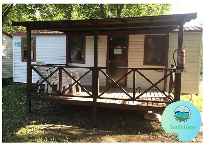 Sunvillage Camp- Mobilházak Alsóörsön * Alsóörs