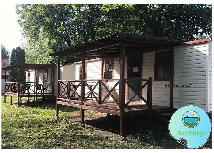 Parque de Campismo Sunvillage Camp- Mobilházak Alsóörsön *
