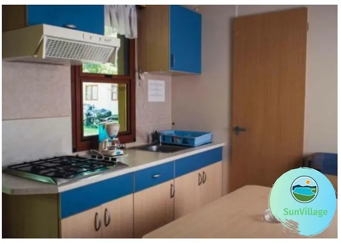 Sunvillage Camp- Mobilhazak Alsooersoen אתר קמפינג *